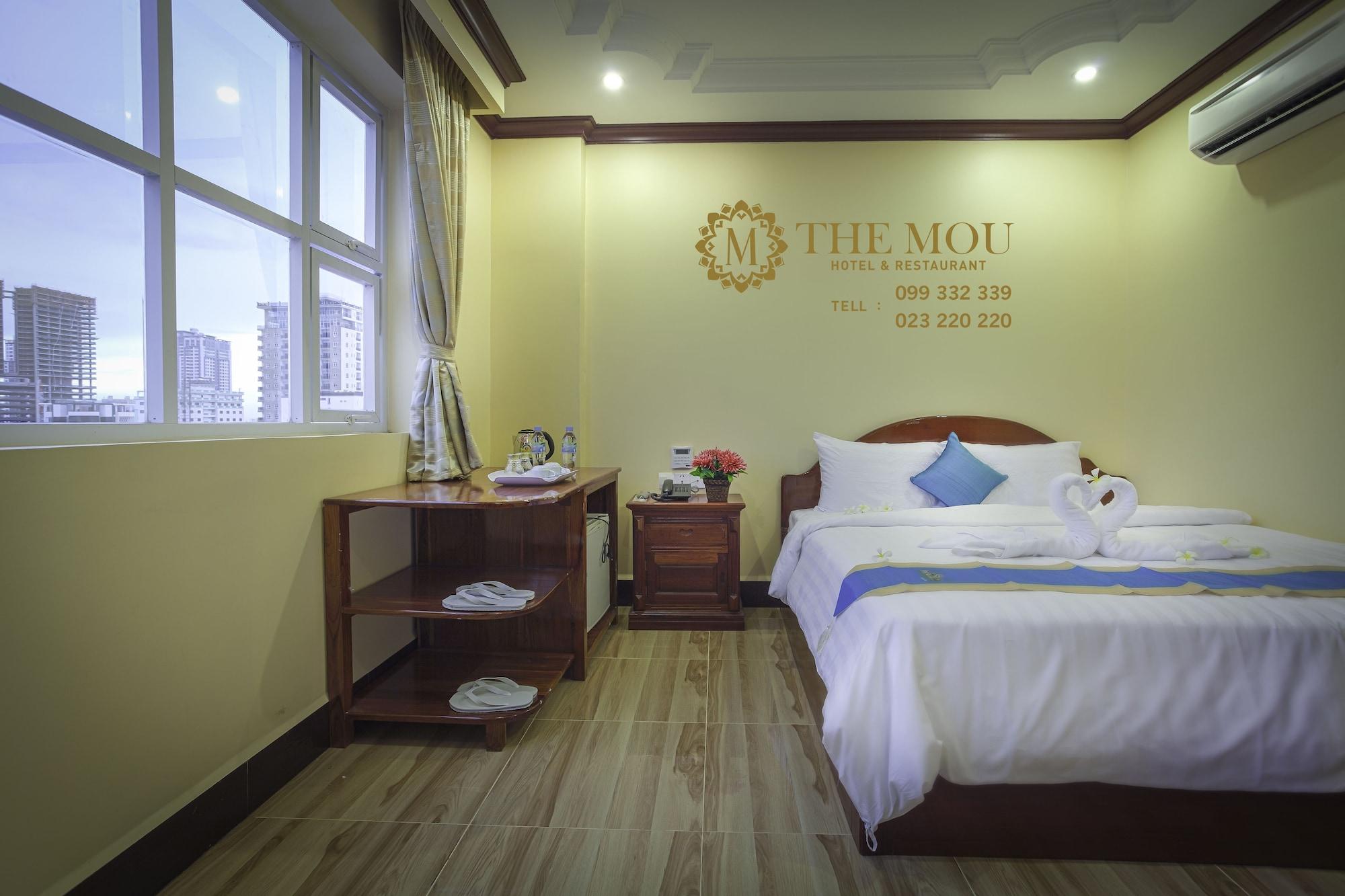 The Mou Hotel Phnom Penh Exterior foto