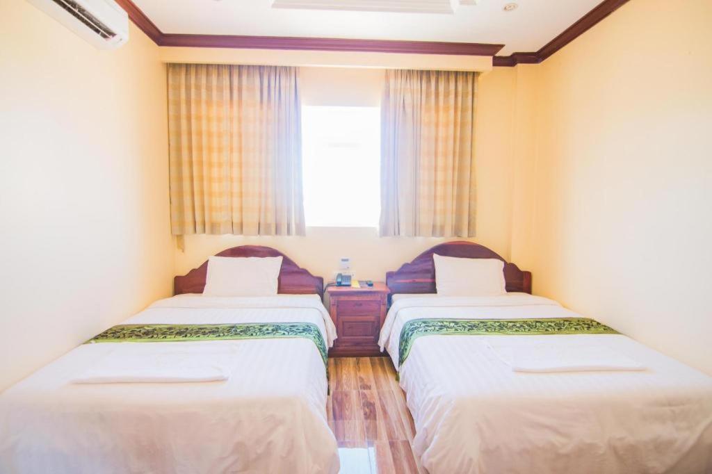 The Mou Hotel Phnom Penh Exterior foto